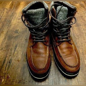 Express Leather boot size 8 brown